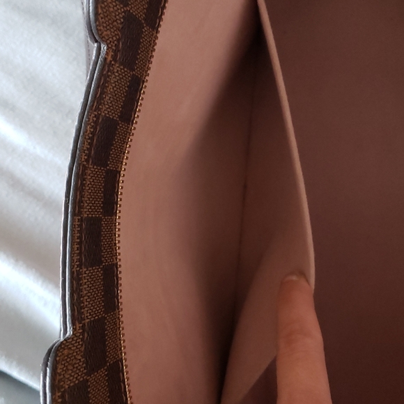 Authentic Louis Vuitton Damier Jersey Tote - Picture 6 of 12